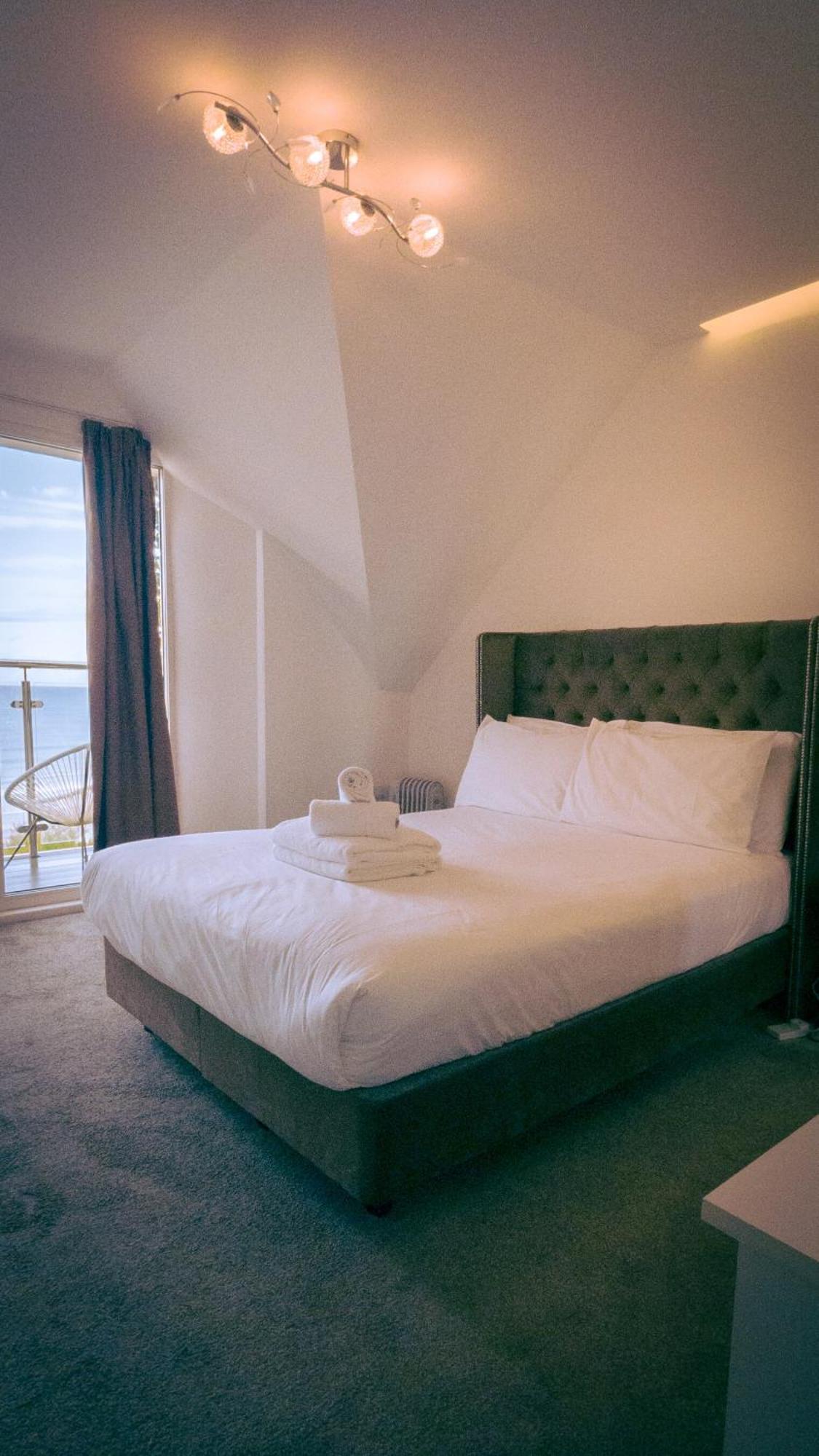 Oyo Newquay Beach Hotel المظهر الخارجي الصورة