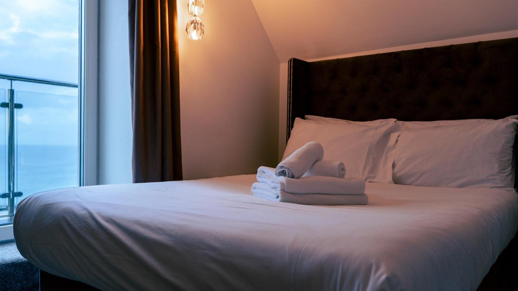 Oyo Newquay Beach Hotel المظهر الخارجي الصورة