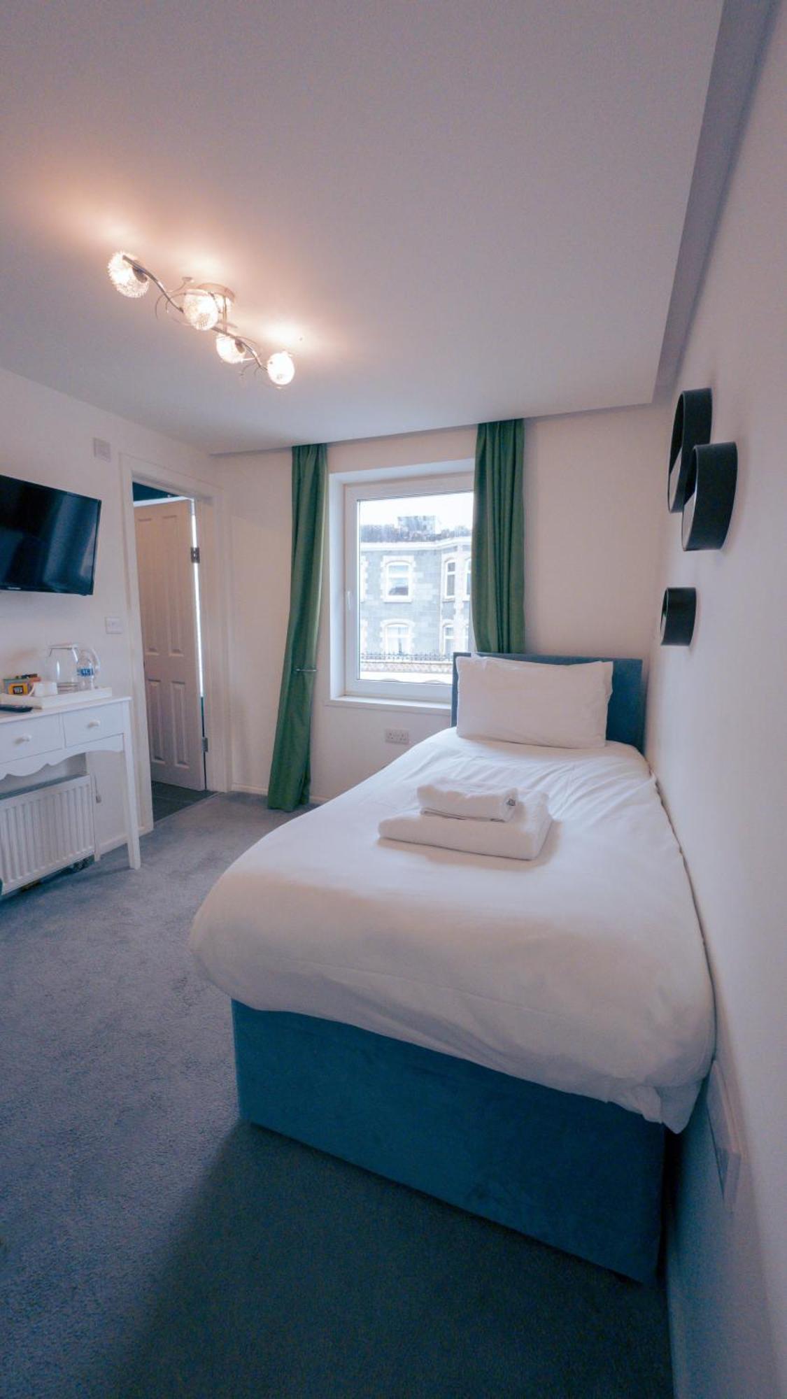 Oyo Newquay Beach Hotel المظهر الخارجي الصورة