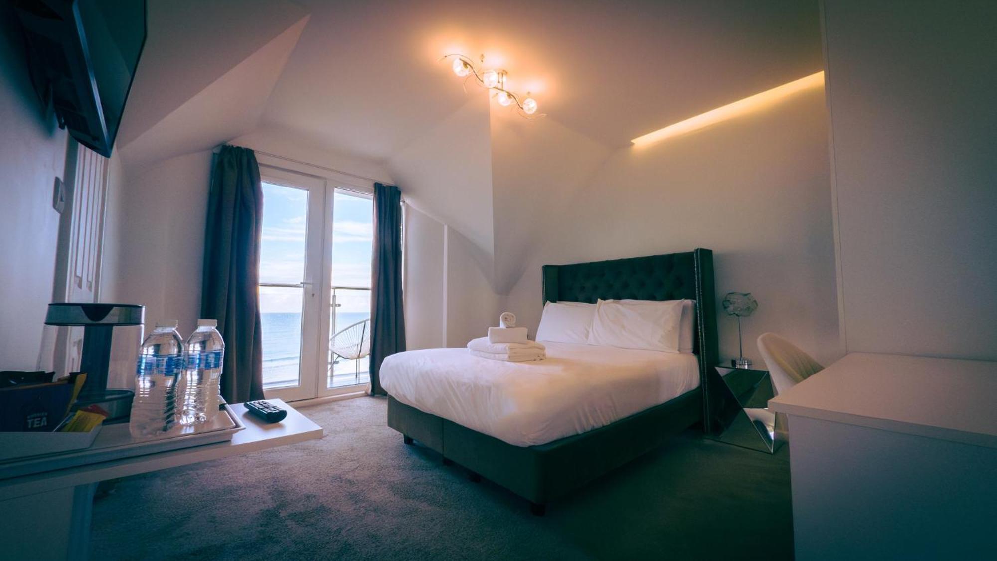 Oyo Newquay Beach Hotel المظهر الخارجي الصورة